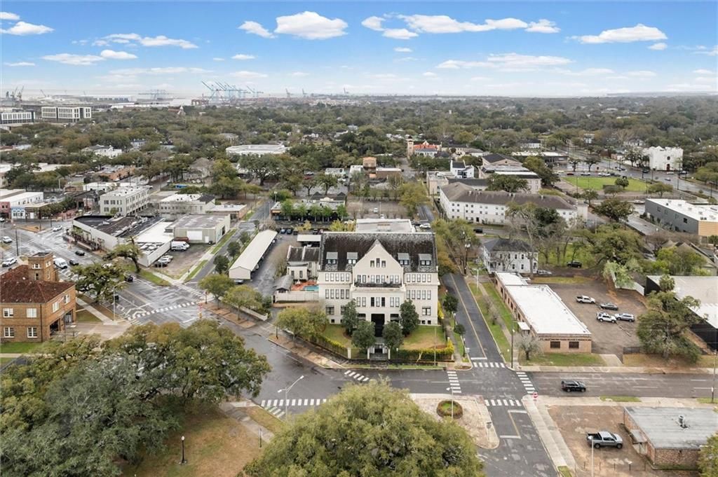 753 St Francis Street 1001A, Mobile, AL 36602 — photo 2