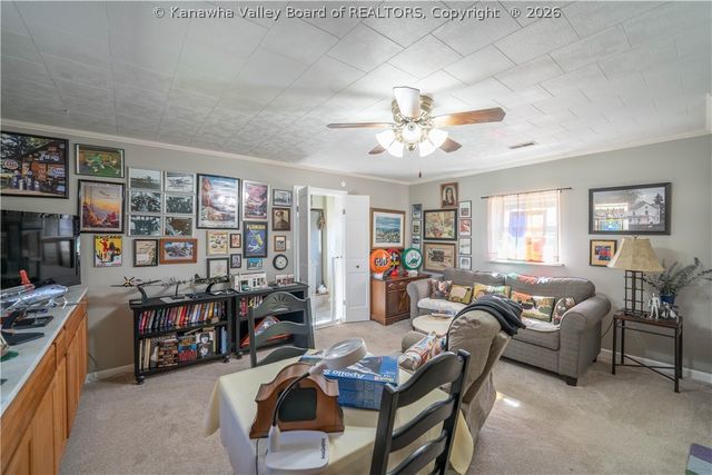 435 24th Street, Dunbar, WV 25064