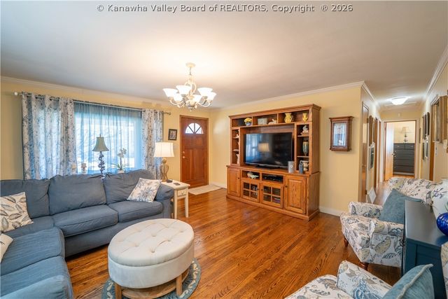 435 24th Street, Dunbar, WV 25064