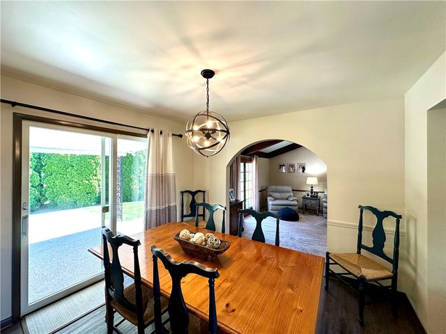 611 W Englewood Ave, Neshannock Twp, PA 16105