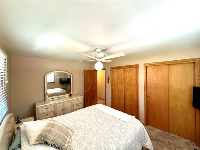 611 W Englewood Ave, Neshannock Twp, PA 16105
