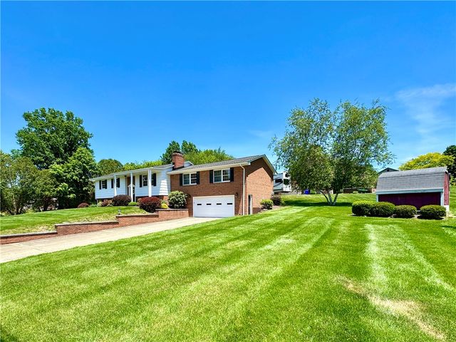 611 W Englewood Ave, Neshannock Twp, PA 16105
