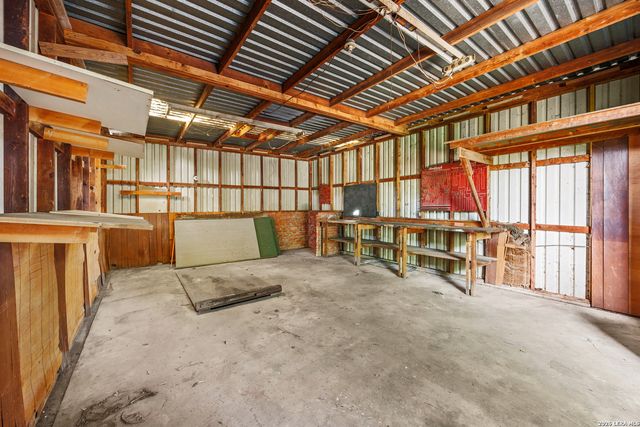 447 Lockener, New Braunfels, TX 78130