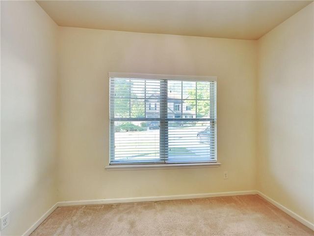 1324 Little Hampton Drive, Lawrenceville, GA 30045