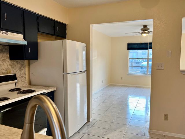 1312 Dartmouth ST A, San Marcos, TX 78666