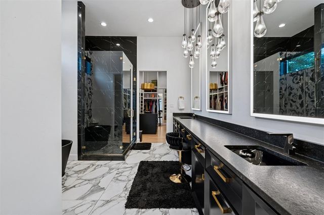 2525 Somerset Place, Oklahoma City, OK 73116