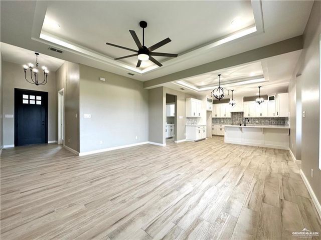 8904 N 27th Lane, Mcallen, TX 78504