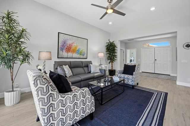 48221 Calle Florista, La Quinta, CA 92253