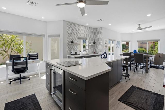 48221 Calle Florista, La Quinta, CA 92253