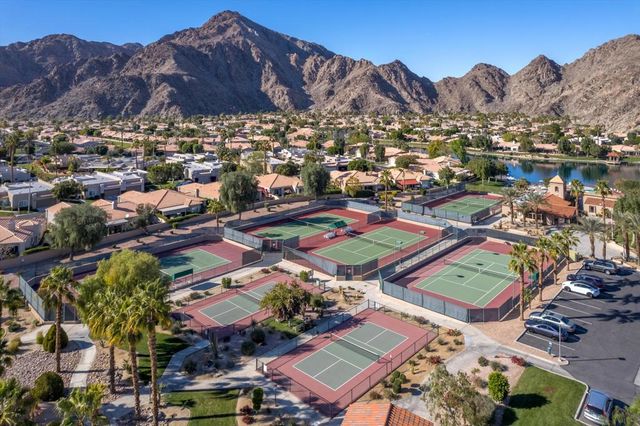 48221 Calle Florista, La Quinta, CA 92253