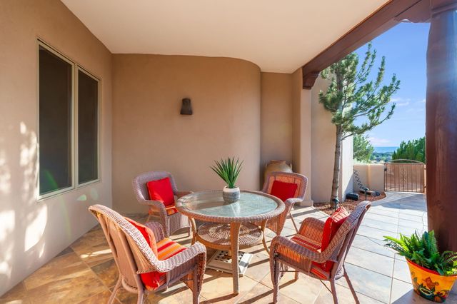 50 Anasazi Trails Loop, Placitas, NM 87043