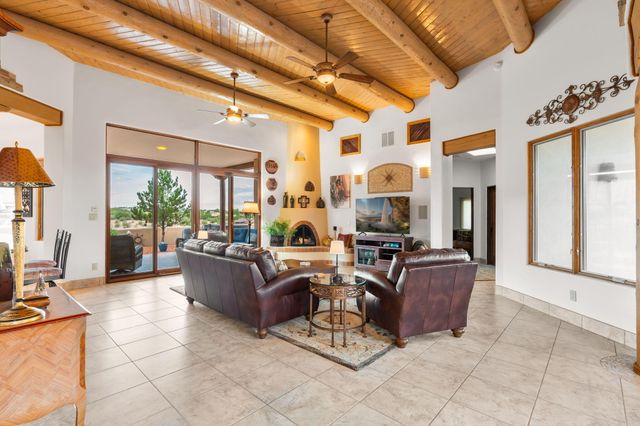 50 Anasazi Trails Loop, Placitas, NM 87043