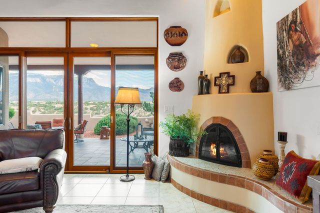 50 Anasazi Trails Loop, Placitas, NM 87043