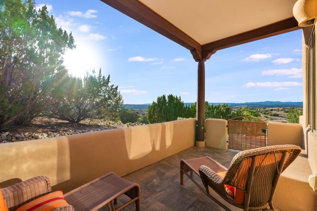 50 Anasazi Trails Loop, Placitas, NM 87043
