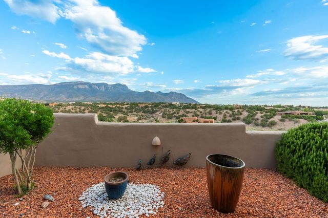 50 Anasazi Trails Loop, Placitas, NM 87043
