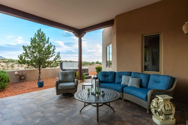 50 Anasazi Trails Loop, Placitas, NM 87043