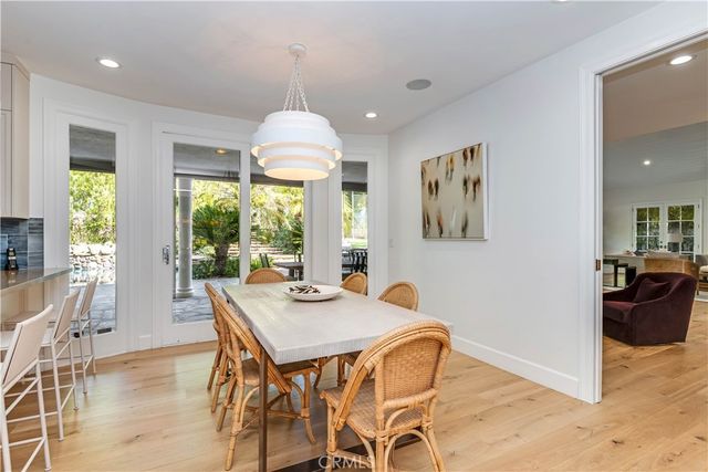 4550 Encino Avenue, Encino, CA 91316