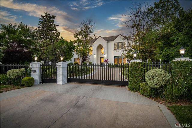 4550 Encino Avenue, Encino, CA 91316