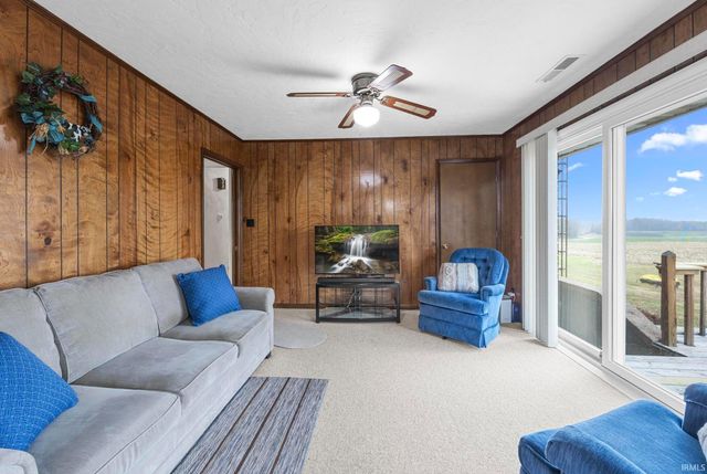 218 W 660 South Road, Ferdinand, IN 47532