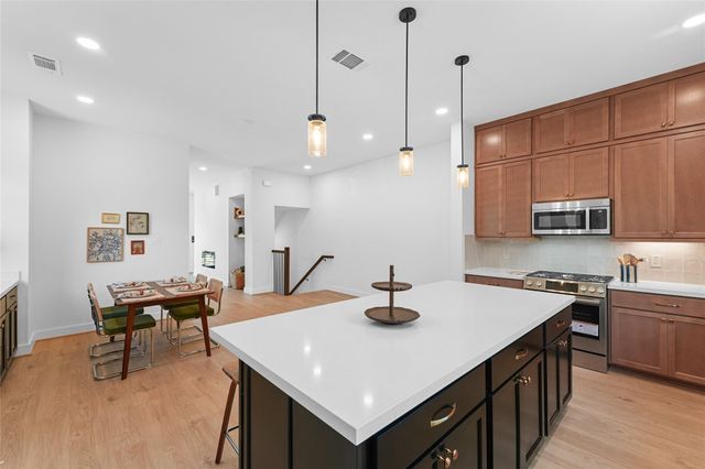 1503 Vermont Street A, Houston, TX 77006