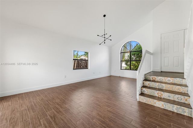 6768 SW 104th Avenue, Miami, FL 33173