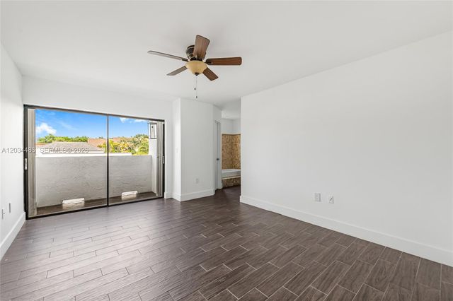 6768 SW 104th Avenue, Miami, FL 33173