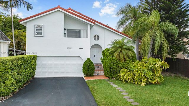 6768 SW 104th Avenue, Miami, FL 33173