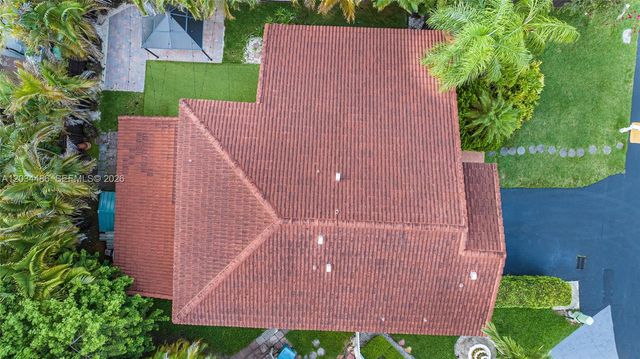 6768 SW 104th Avenue, Miami, FL 33173