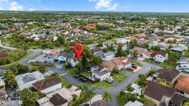 6768 SW 104th Avenue, Miami, FL 33173