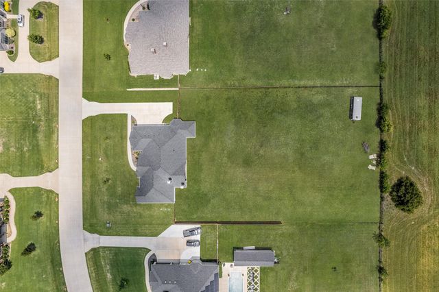 410 Dove Meadow Trail, Waxahachie, TX 75167