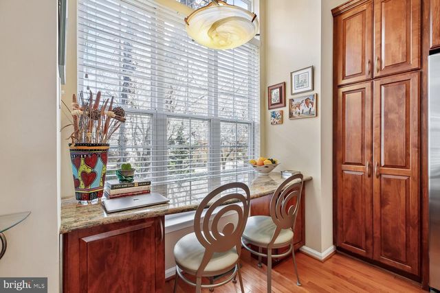 9752 ATHLETIC WAY, Gaithersburg, MD 20878