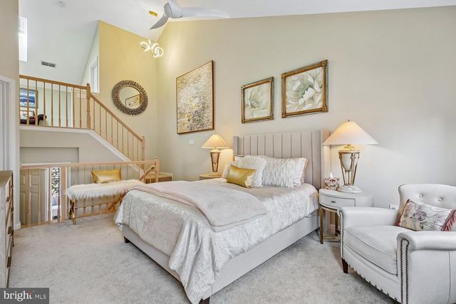 9752 ATHLETIC WAY, Gaithersburg, MD 20878