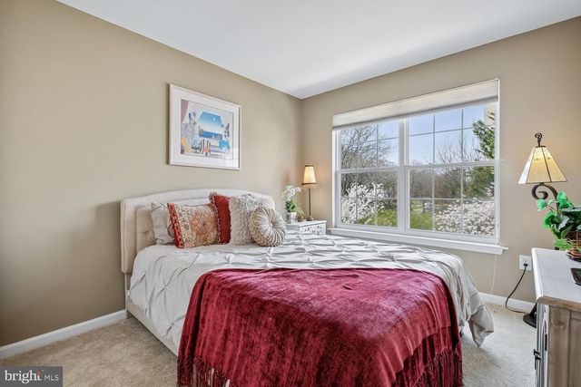 9752 ATHLETIC WAY, Gaithersburg, MD 20878