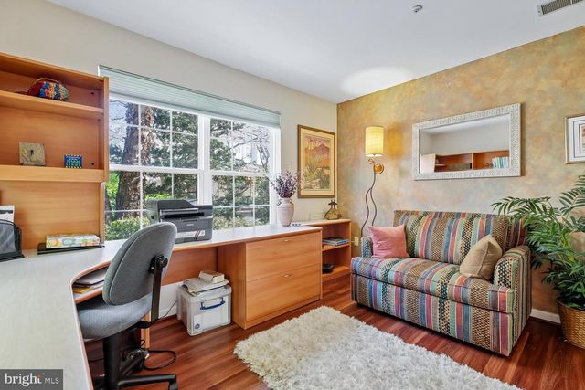 9752 ATHLETIC WAY, Gaithersburg, MD 20878