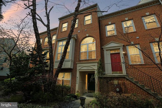 9752 ATHLETIC WAY, Gaithersburg, MD 20878