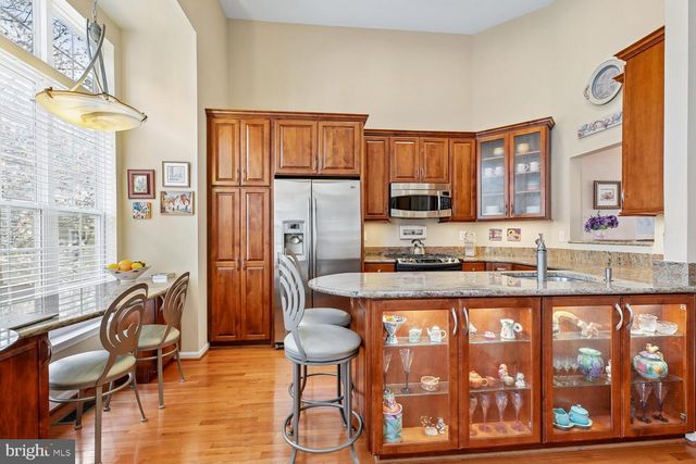 9752 ATHLETIC WAY, Gaithersburg, MD 20878