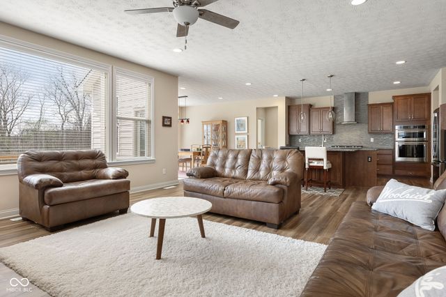 16200 Natures Way, Westfield, IN 46074