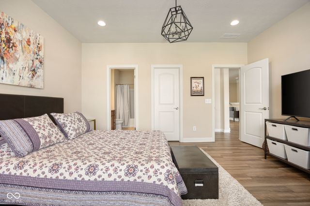 16200 Natures Way, Westfield, IN 46074
