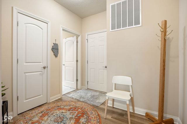 16200 Natures Way, Westfield, IN 46074
