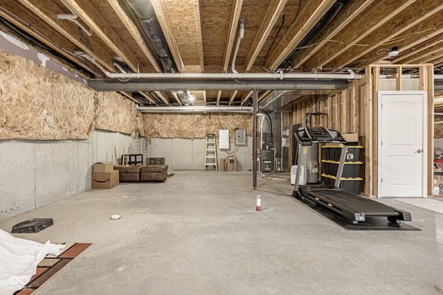 16200 Natures Way, Westfield, IN 46074