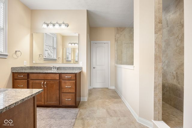 16200 Natures Way, Westfield, IN 46074