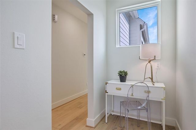 1112 Dart Street, Houston, TX 77007