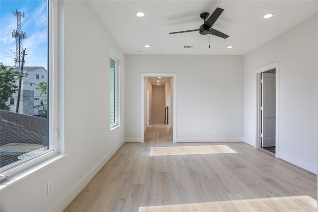 1112 Dart Street, Houston, TX 77007
