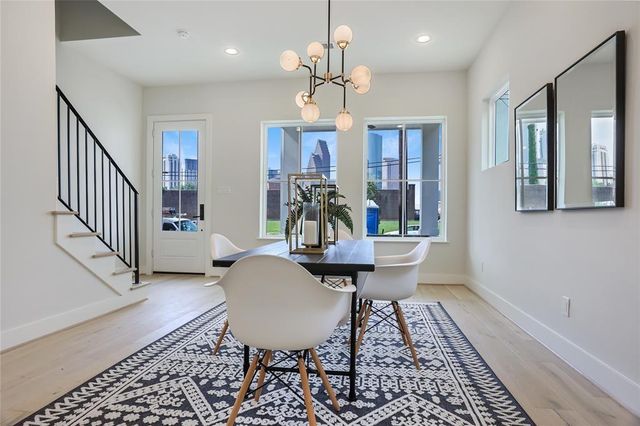 1112 Dart Street, Houston, TX 77007