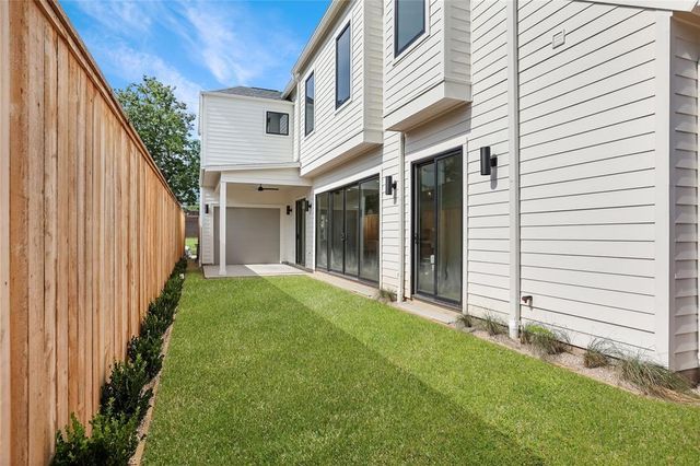 1112 Dart Street, Houston, TX 77007