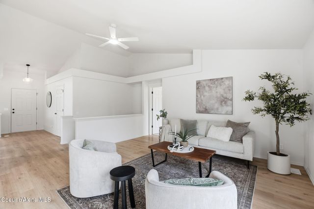 1664 W Durham DR, Coeur D'alene, ID 83815