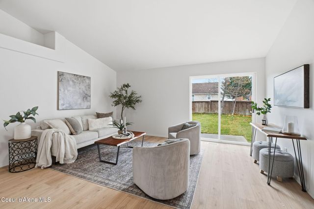 1664 W Durham DR, Coeur D'alene, ID 83815