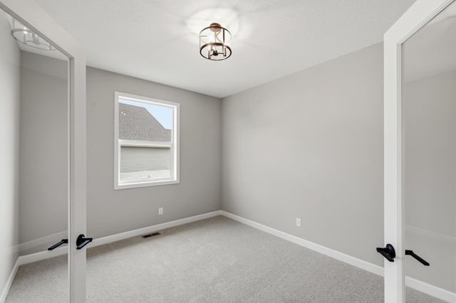 916 Kepler Avenue NE, Hanover, MN 55341