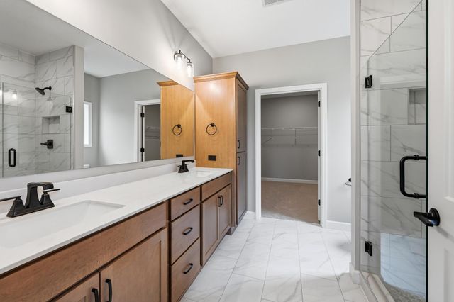 916 Kepler Avenue NE, Hanover, MN 55341
