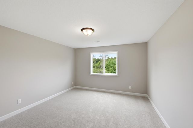 916 Kepler Avenue NE, Hanover, MN 55341